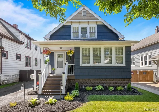 5th image of 30 Kirkwood Dr, West Seneca, NY 14224 | MLS# B1690645
