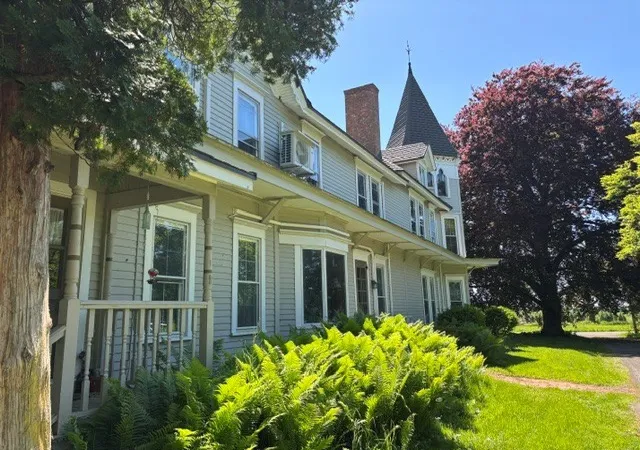 5th image of 336 County Line Rd, Hamlin, NY 14464 | MLS# R1690874