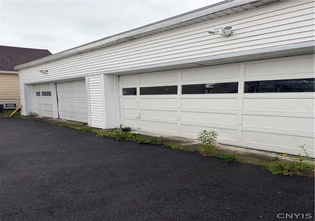 Homes for sale in Utica, NY | 631 South St, Utica, NY 13501 | MLS# S1689959