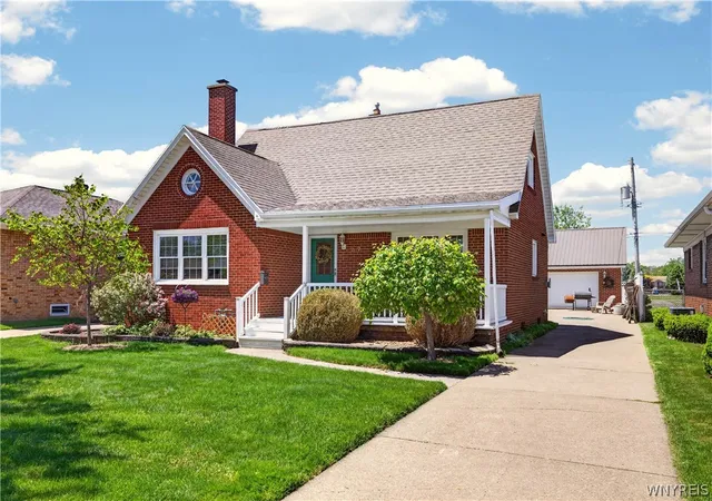 Photo 1 of Sale Pending at 287 S Shore Blvd, Buffalo, NY 14218 | MLS# B1690738 | Listing updated on 2026-07-24