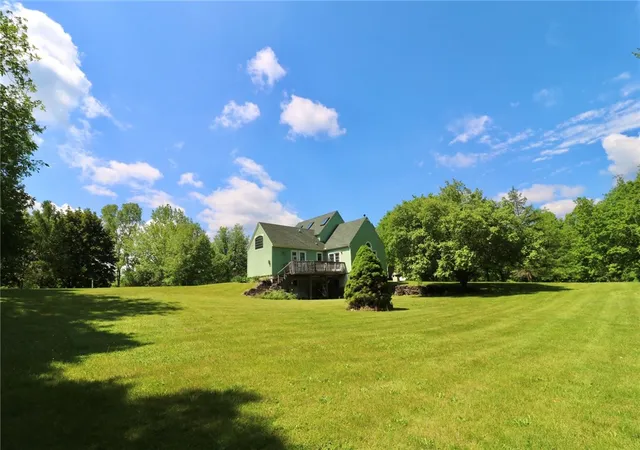 2nd image of 1774 Reed Rd, Bergen, NY 14416 | MLS# R1687124