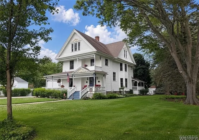 1st image of 4808 Lewiston Rd, Niagara Falls, NY 14305 | MLS# B1689195
