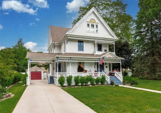 2nd image of 4808 Lewiston Rd, Niagara Falls, NY 14305 | MLS# B1689195