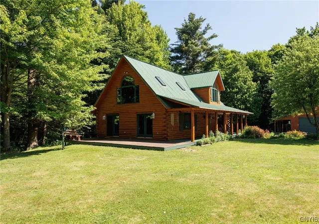 Photo 5 of Single family home for sale at 16527 Van Wormer Rd, Mannsville, NY 13661 | MLS# S1690803 | Listing updated on 2026-07-19