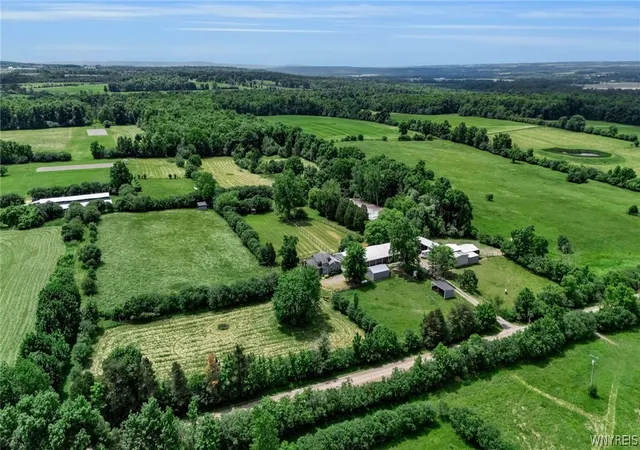 4th image of 4130 Roots Tavern Rd, Geneseo, NY 14454 | MLS# B1690590