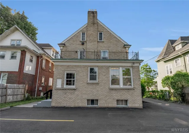 4th image of 2740 Main St, Buffalo, NY 14214 | MLS# B1689229