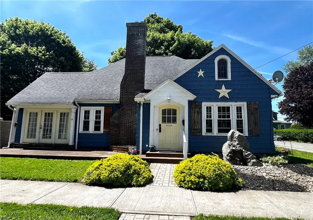 Homes for sale in Elmira City, NY | 404 Riverside Ave, Elmira City, NY 14904 | MLS# R1690080