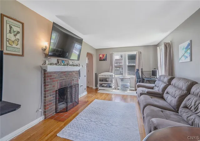 5th image of 226 Richfield Blvd, Salina, NY 13211 | MLS# S1685070