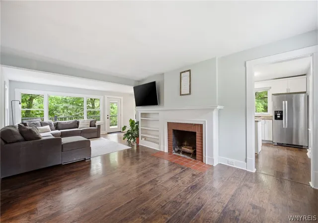 5th image of 260 Girdle Rd, East Aurora, NY 14052 | MLS# B1690870
