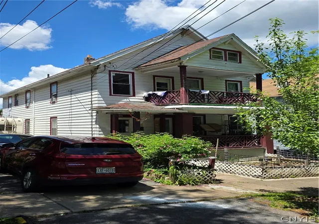 Homes for sale in Utica, NY | 1680 Seymour Ave, Utica, NY 13501 | MLS# S1690826