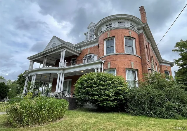 4th image of 702 Danforth St, Syracuse, NY 13208 | MLS# S1690997