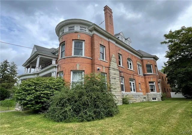 5th image of 702 Danforth St, Syracuse, NY 13208 | MLS# S1690997
