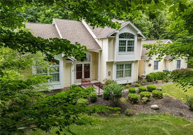 3rd image of 41 Hawks, Mendon, NY 14472 | MLS# R1690652