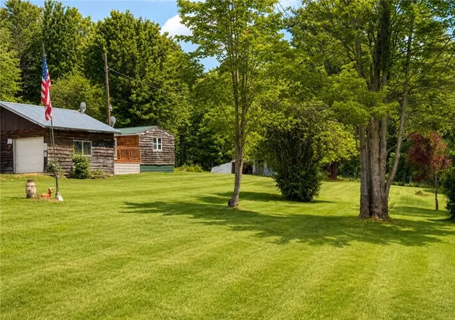 2nd image of 4022 Reed Rd, Dansville, NY 14437 | MLS# R1688973