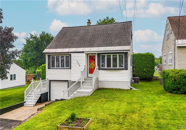 Homes for sale in Deerfield, NY | 5589 Trenton Rd, Deerfield, NY 13502 | MLS# S1690544