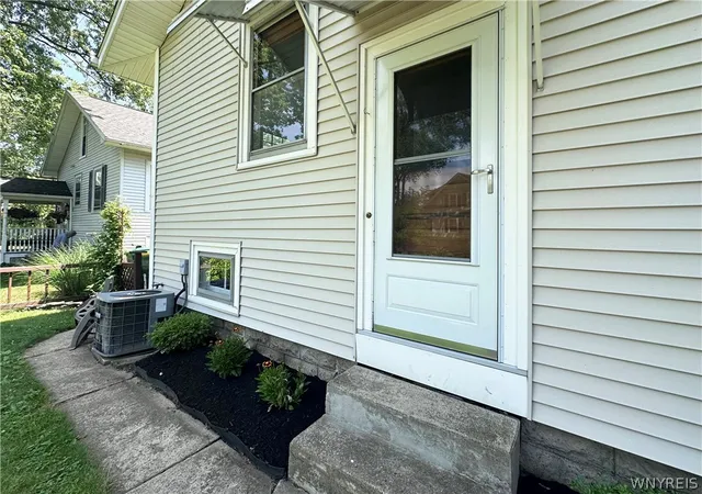 Homes for sale in Hamburg, NY | 82 Marengo Ave, Hamburg, NY 14075 | MLS# B1689977