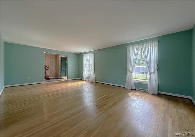 Homes for sale in Amherst, NY | 25 Foxpoint W, Amherst, NY 14221 | MLS# B1690944
