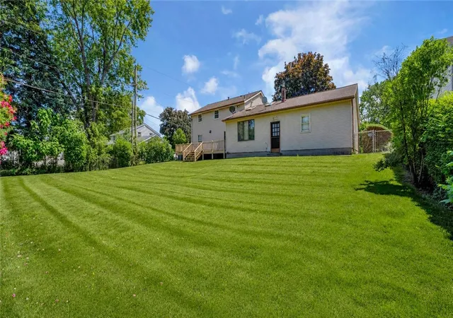 39th image of 50 Eventide Ln, Irondequoit, NY 14617 | MLS# R1688235