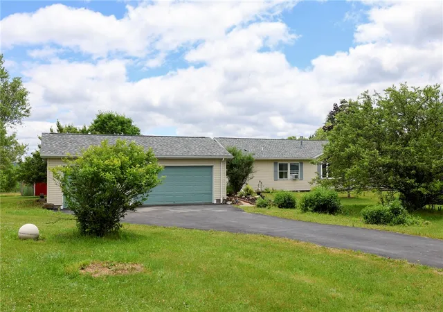 Homes for sale in Veteran, NY | 712 Veteran Hill Rd, Veteran, NY 14845 | MLS# R1690692