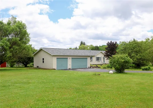 Homes for sale in Veteran, NY | 712 Veteran Hill Rd, Veteran, NY 14845 | MLS# R1690692