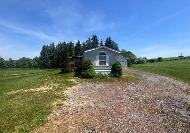 Homes for sale in Litchfield, NY | 420 Prior Rd, Litchfield, NY 13322 | MLS# B1689246