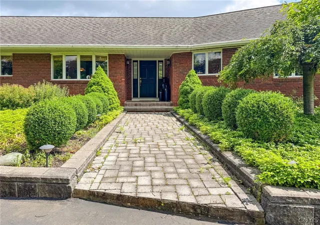Photo 4 of Sale Pending at 5862 State Route 90 N, Cayuga, NY 13034 | MLS# S1689054 | Listing updated on 2026-07-09