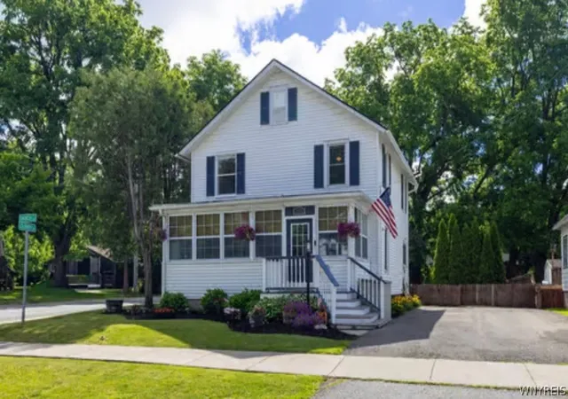 3rd image of 86 Church St, Victor, NY 14564 | MLS# B1685599