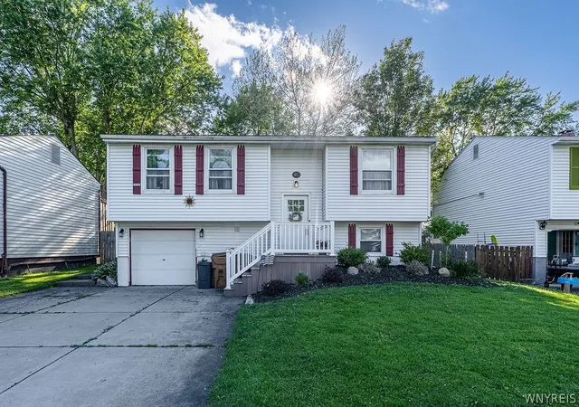 37th image of 40 Benz Dr, Depew, NY 14043 | MLS# B1691037