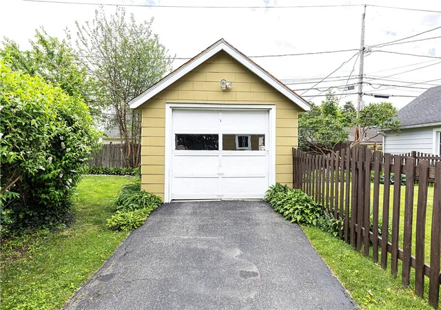 Homes for sale in Rochester, NY | 334 Marion St, Rochester, NY 14610 | MLS# R1689683