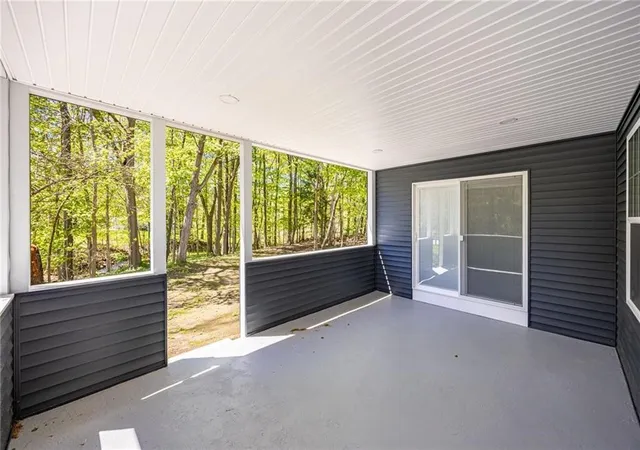 5th image of 16 Pine Hill Rd, Parma, NY 14559 | MLS# R1691066