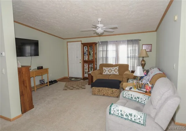 4th image of 4008 Seneca Pkwy, Niagara Falls, NY 14304 | MLS# B1691112