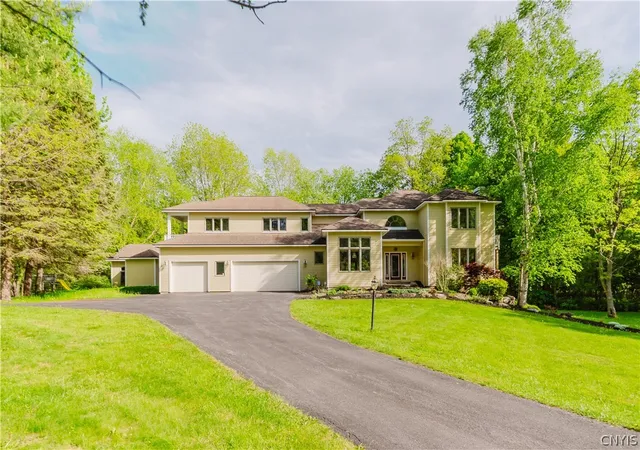 Homes for sale in Watertown Town, NY | 16228 Deer Run Rd, Watertown Town, NY 13601 | MLS# S1685633