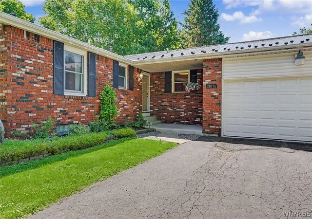 Photo 3 of Sale Pending at 13075 Steiner Rd, Akron, NY 14001 | MLS# B1686958 | Listing updated on 2026-07-20