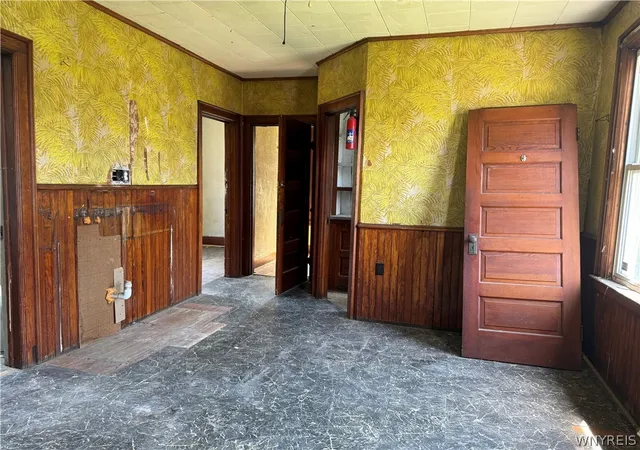 Listing Photo 3 - Condo for sale in building located at 79 Montana Ave, Buffalo, NY 14211