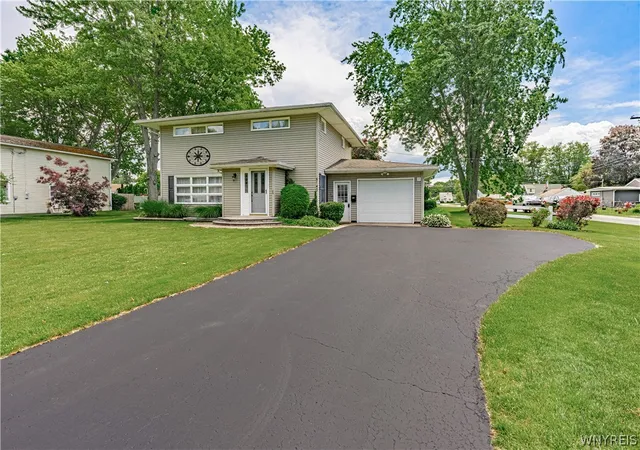 5th image of 6140 Corwin Ave, Newfane, NY 14108 | MLS# B1691107
