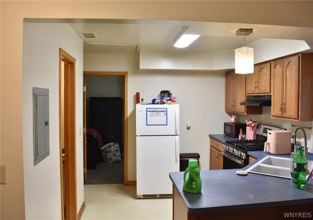 46th image of 31 Elkhart St, Buffalo, NY 14218 | MLS# B1690290