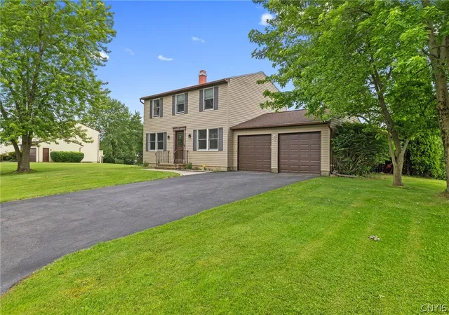Homes for sale in Clay, NY | 4767 Four Seasons Dr, Clay, NY 13088 | MLS# S1691046