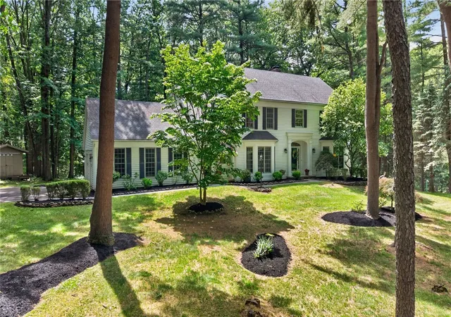 Homes for sale in Perinton, NY | 9 Lily Pond Ln, Perinton, NY 14534 | MLS# R1682543