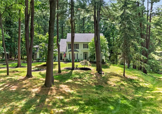 Homes for sale in Perinton, NY | 9 Lily Pond Ln, Perinton, NY 14534 | MLS# R1682543
