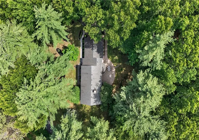 Homes for sale in Perinton, NY | 9 Lily Pond Ln, Perinton, NY 14534 | MLS# R1682543