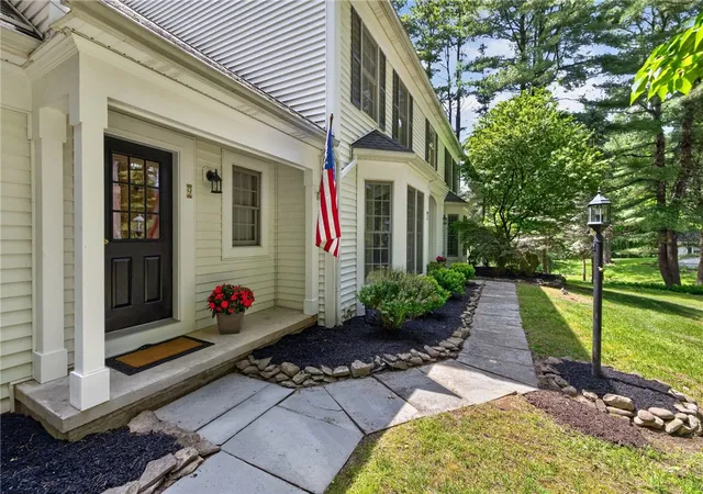 Homes for sale in Perinton, NY | 9 Lily Pond Ln, Perinton, NY 14534 | MLS# R1682543