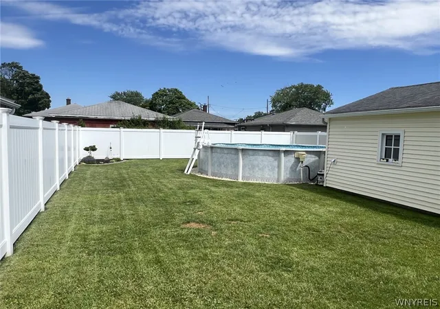 Photo 4 of Single family home for sale at 411 78th Street, Niagara Falls, NY 14304 | MLS# B1690853 | Listing updated on 2026-06-25