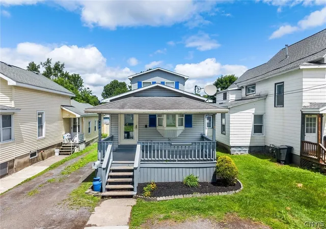 Homes for sale in Oneida, NY | 232 N Main St, Oneida, NY 13421 | MLS# S1690995