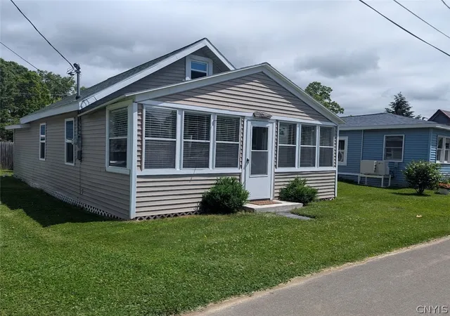 Homes for sale in Verona, NY | 2011 Ortigies Ave, Verona, NY 13478 | MLS# S1691175