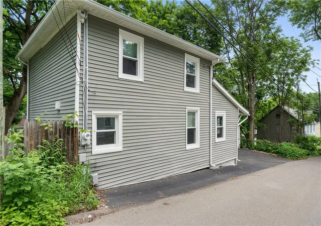 4th image of 136 Etruscan Ln E, Corning, NY 14830 | MLS# R1690865