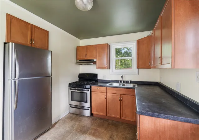 5th image of 136 Etruscan Ln E, Corning, NY 14830 | MLS# R1690865