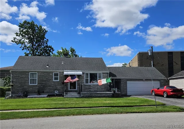 Photo 1 of Sale Pending at 11 Loretto Dr, Buffalo, NY 14225 | MLS# B1691262 | Listing updated on 2026-06-25