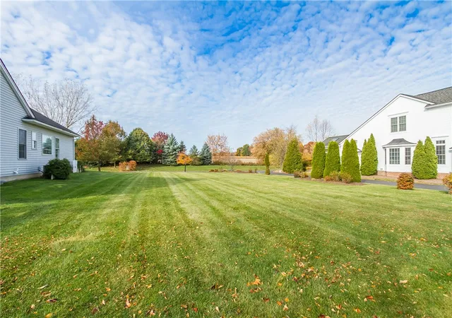 1st image of 10 Settlers, Pittsford, NY 14534 | MLS# R1691147