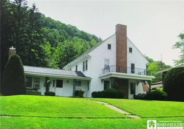 Homes for sale in Olean, NY | 430 York St, Olean, NY 14760 | MLS# R1688728
