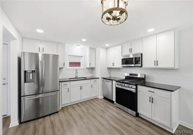Photo 4 of Sale Pending at 89 Harris Ct, Buffalo, NY 14225 | MLS# B1691302 | Listing updated on 2026-07-02